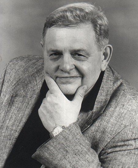 actor Patrick Tull large photo