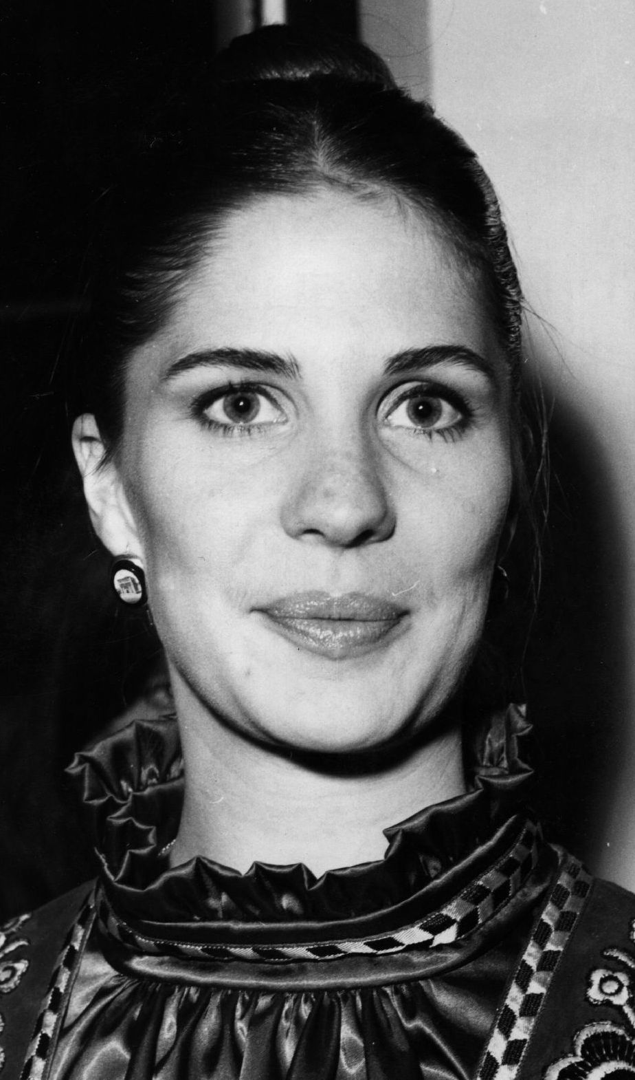 actor Anne Byrne Hoffman large photo