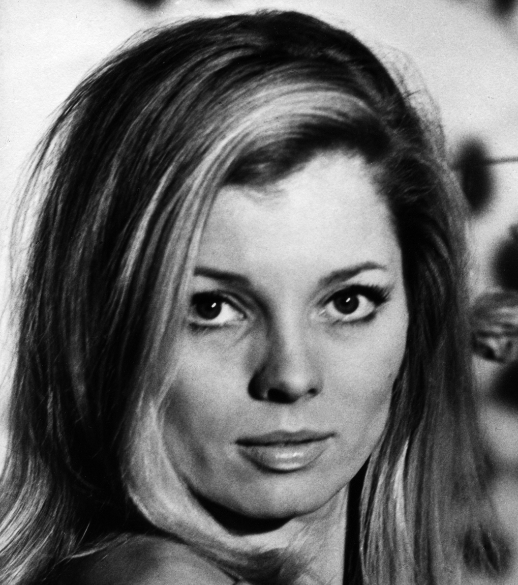 actor Katrin Schaake large photo