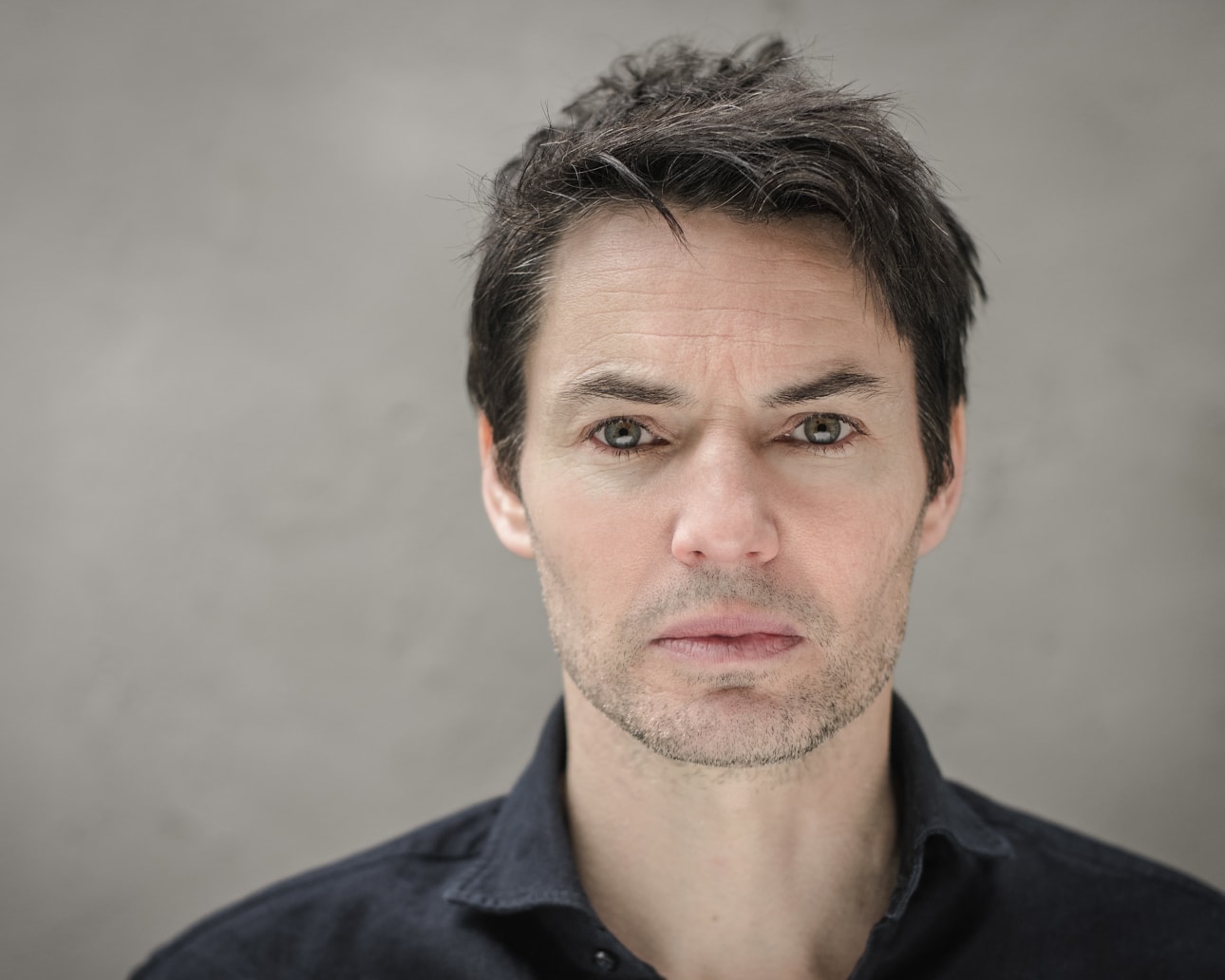 actor Tam Williams large photo