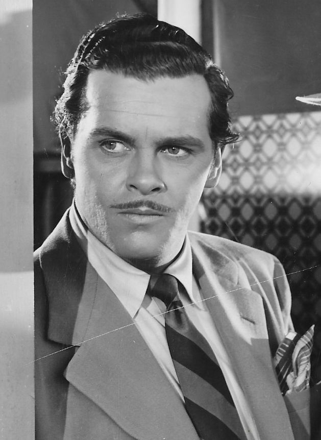 actor Edmund MacDonald large photo