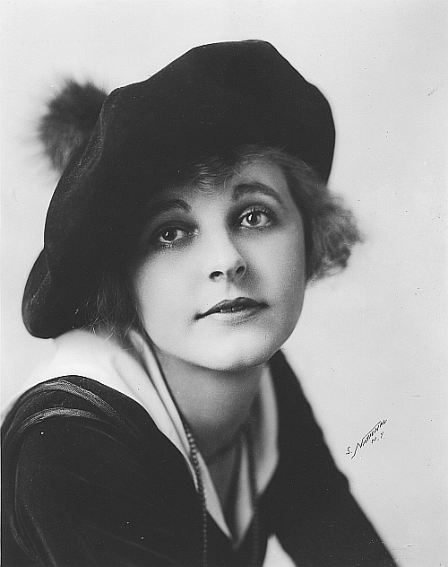 actor Rubye De Remer large photo