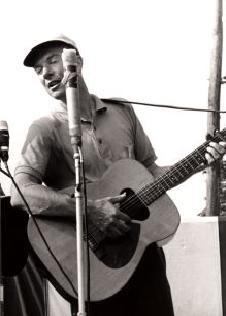 actor Pete Seeger large photo