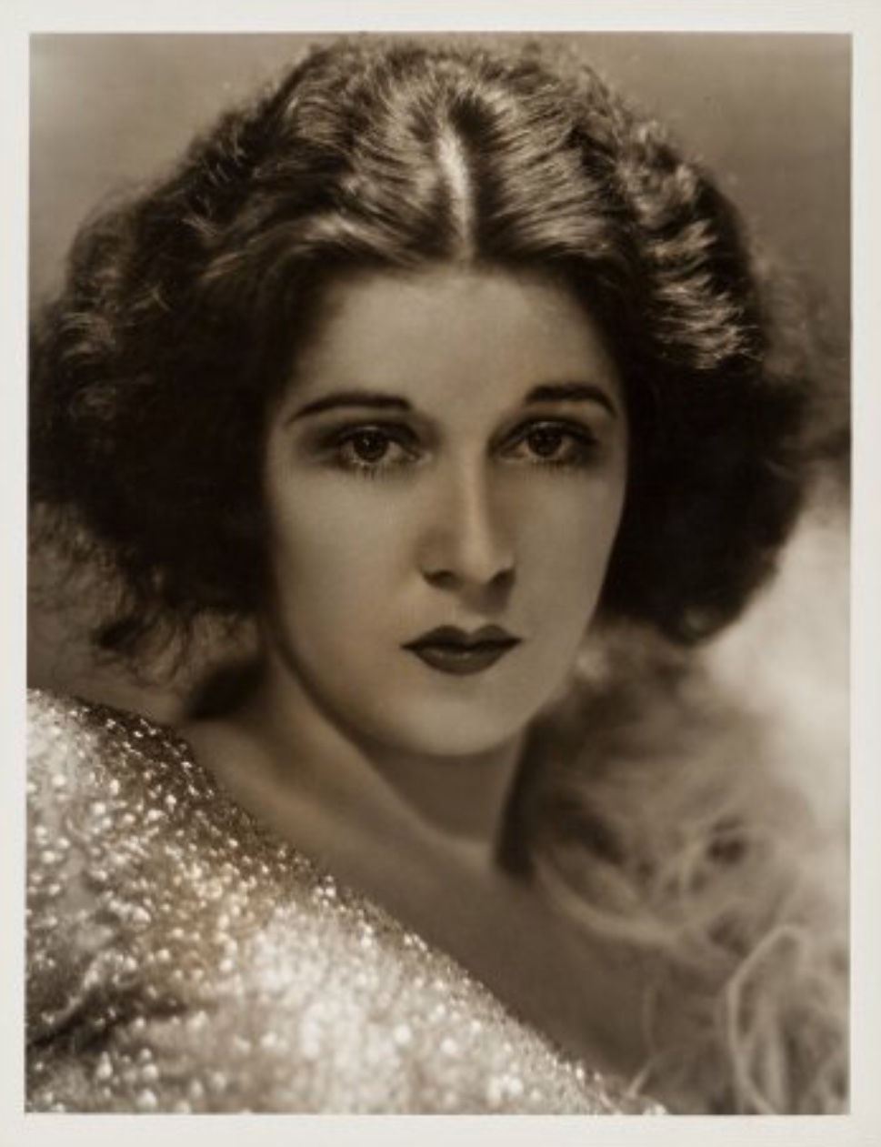 actor Erin O'Brien-Moore large photo