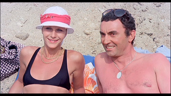 actor Caroline Laurence large photo