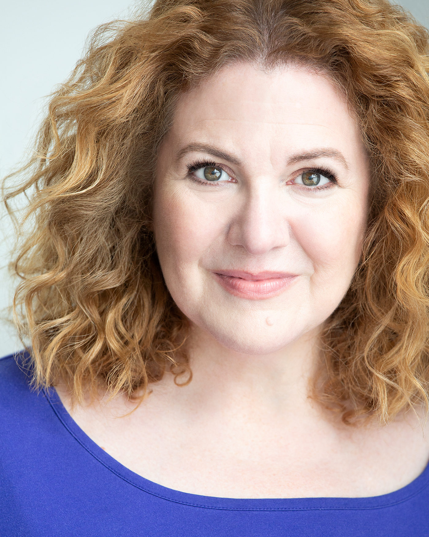 actor Alison Smiley large photo