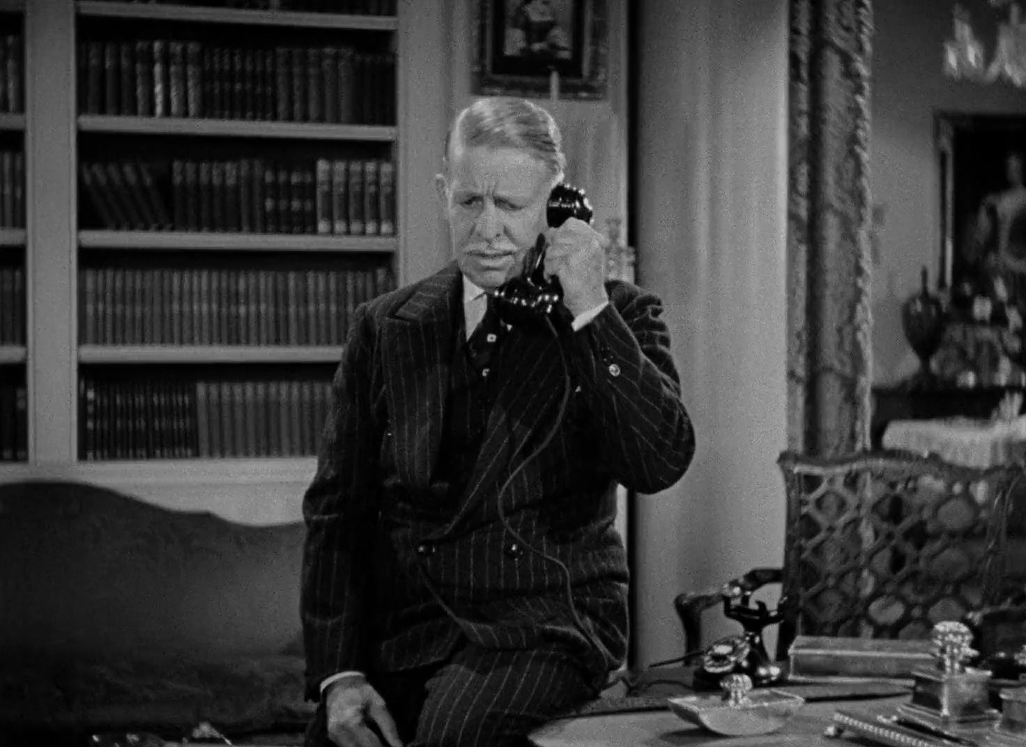 actor Edmund Mortimer large photo