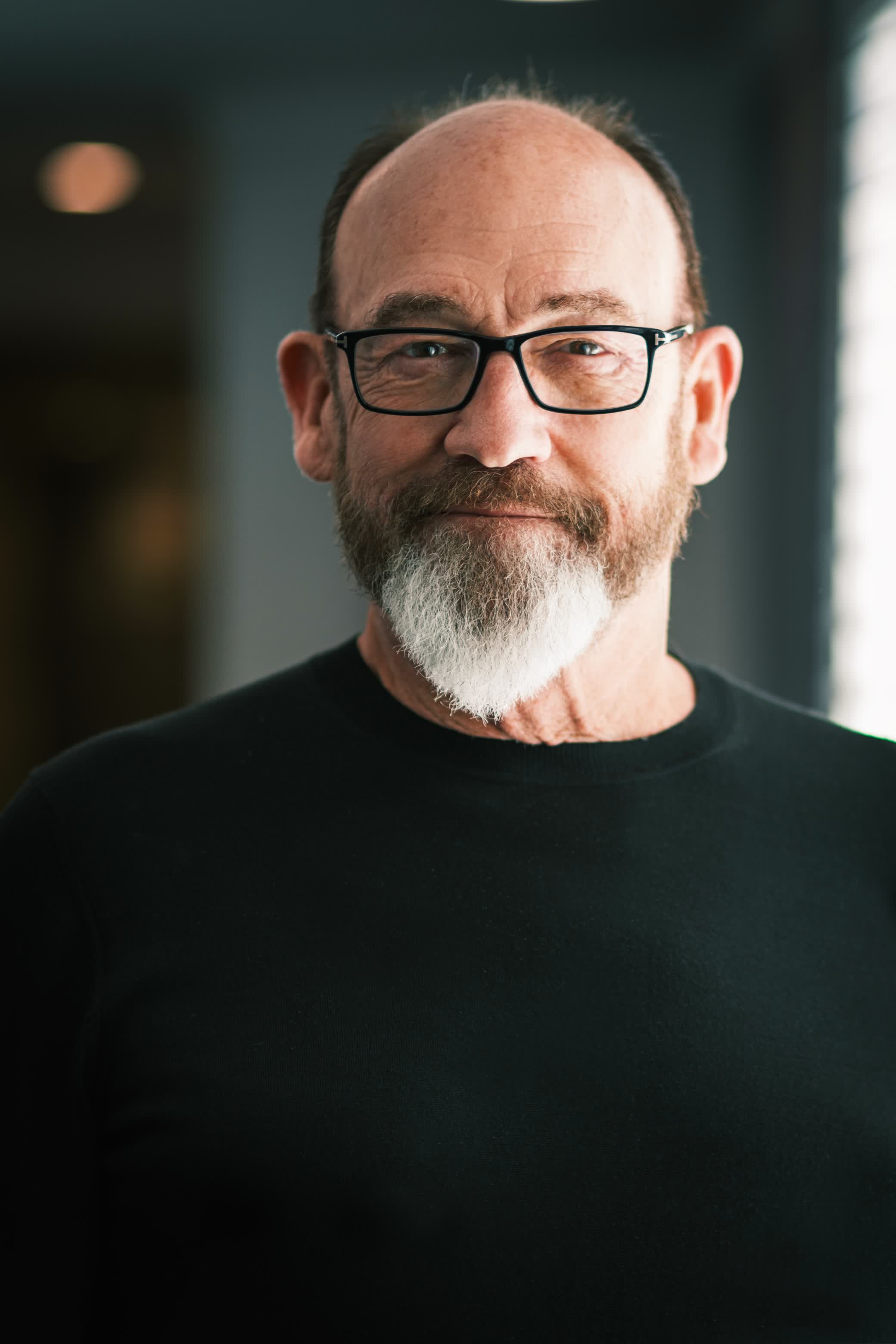 actor Chuck Russell large photo