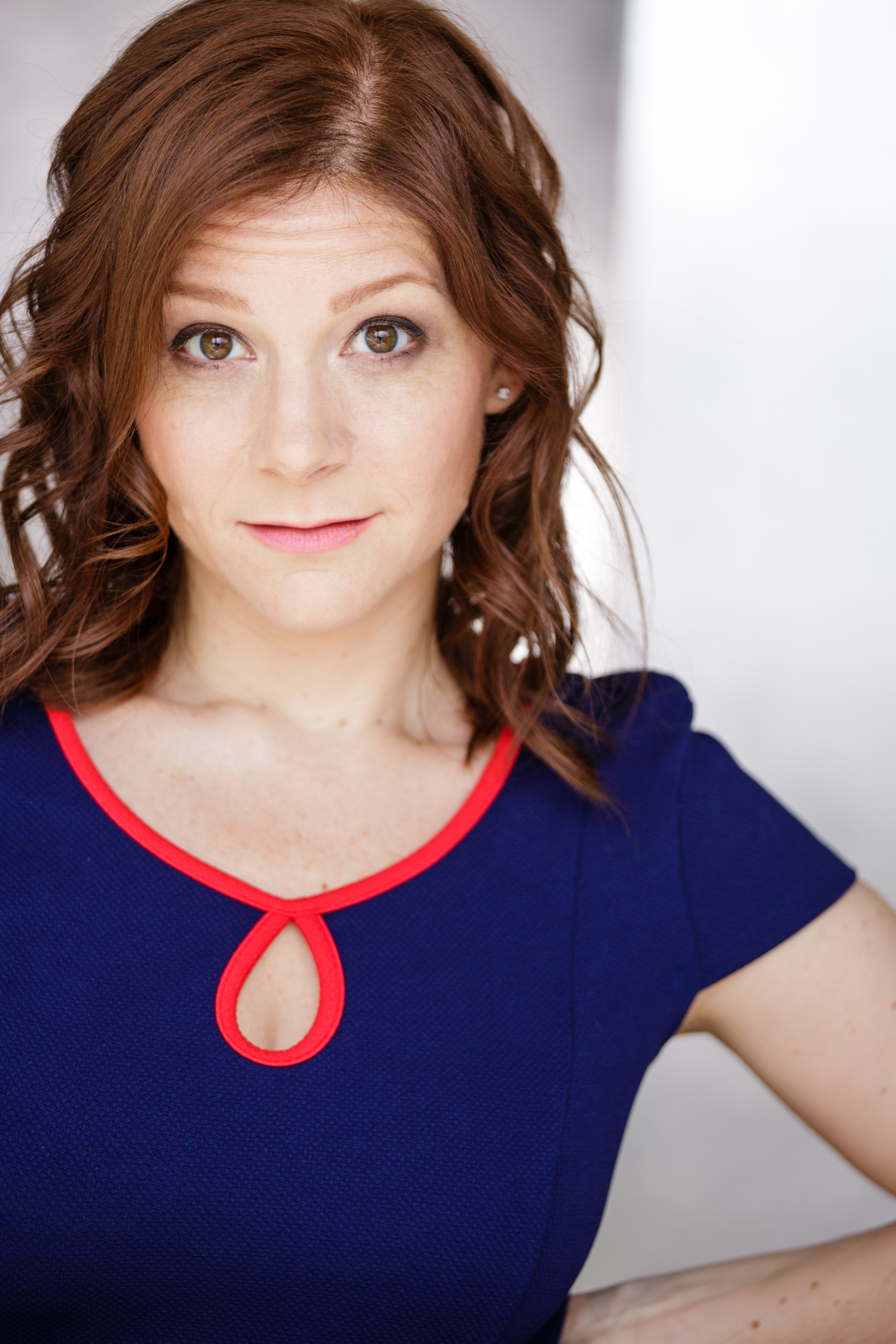 actor Ashley Bank large photo