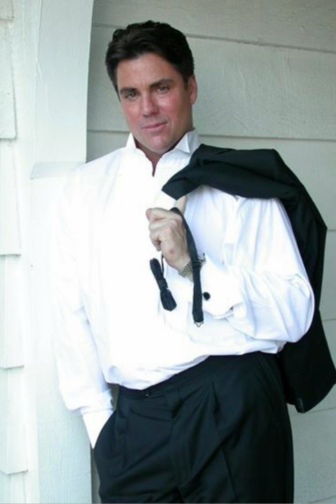 actor Scott Strader large photo