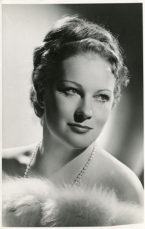 actor Diana Napier large photo
