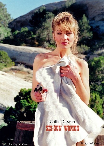 actor Griffin Drew large photo