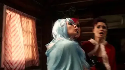 Trailer thumbnail