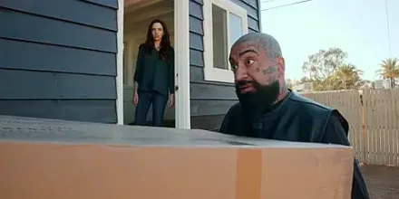Trailer thumbnail