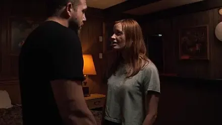 Trailer thumbnail