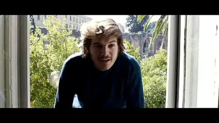Trailer thumbnail
