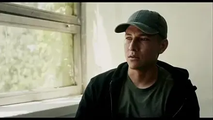 Trailer thumbnail
