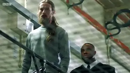 Trailer thumbnail