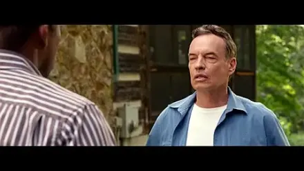 Trailer thumbnail