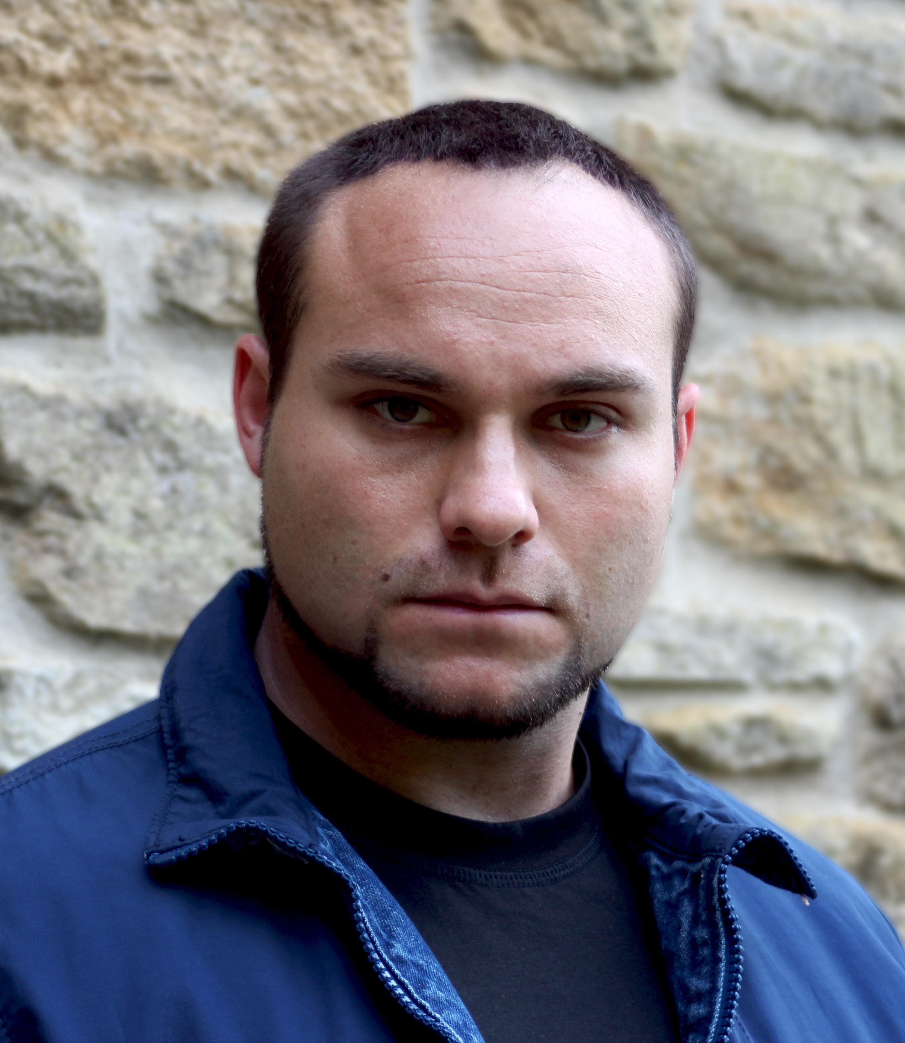 actor Joe Hallett large photo