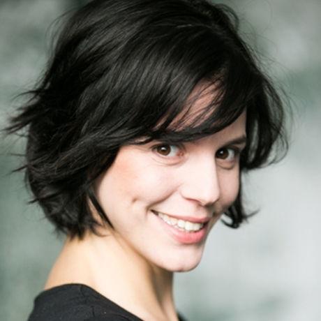 actor Pinar Ögün large photo