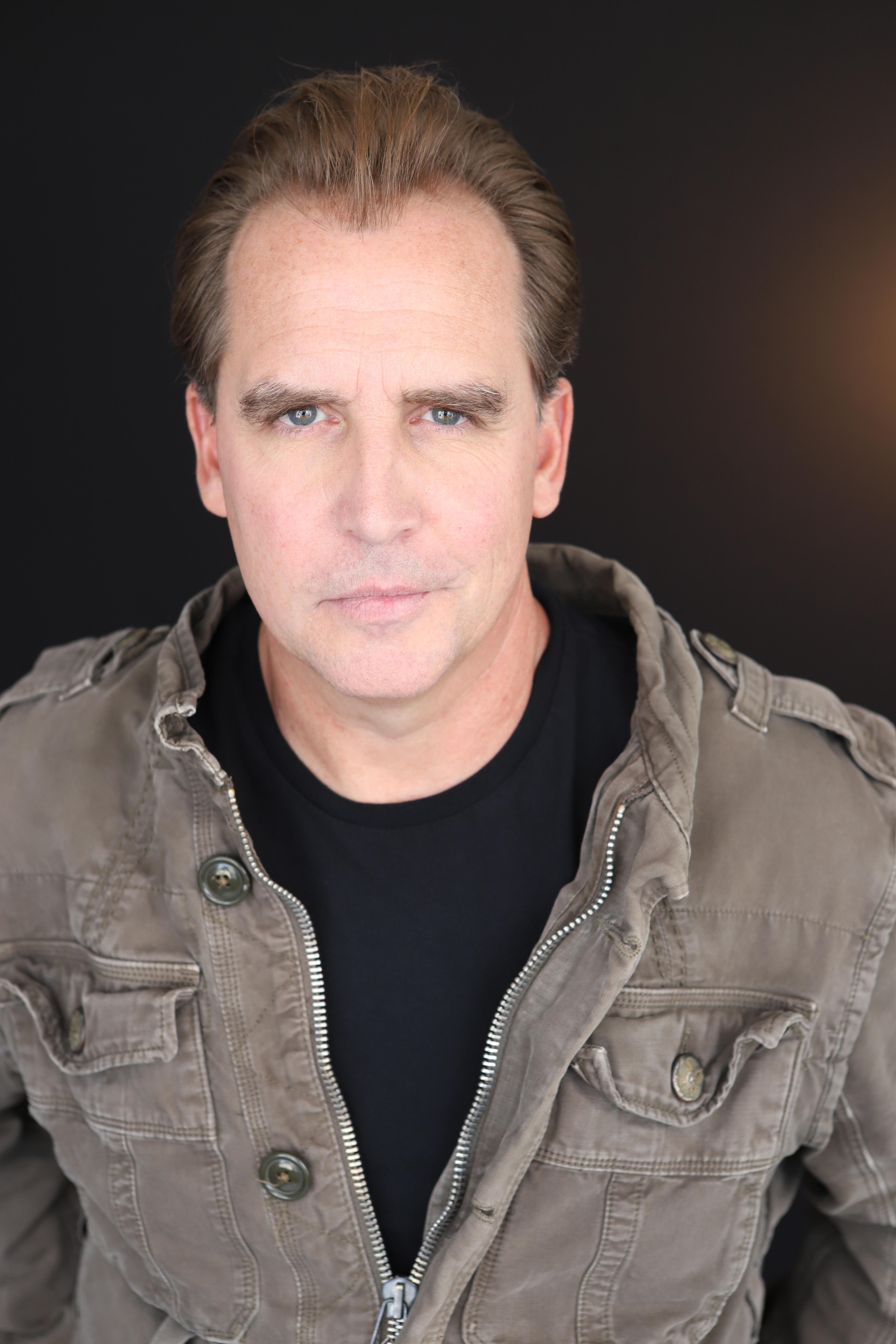 actor Ryan Kitley large photo