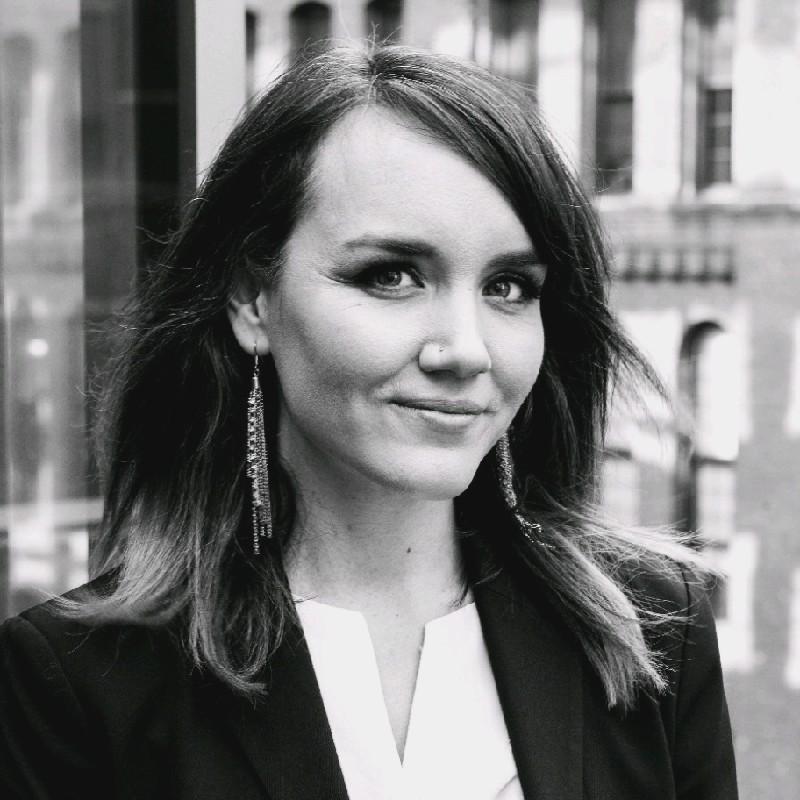 actor Kate Briquelet large photo