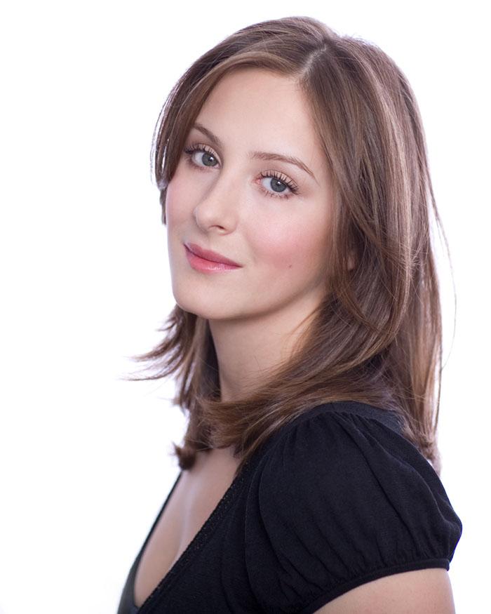 actor Anya Migdal large photo