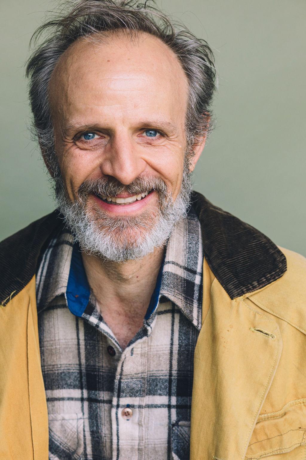 actor David Lee Hess large photo