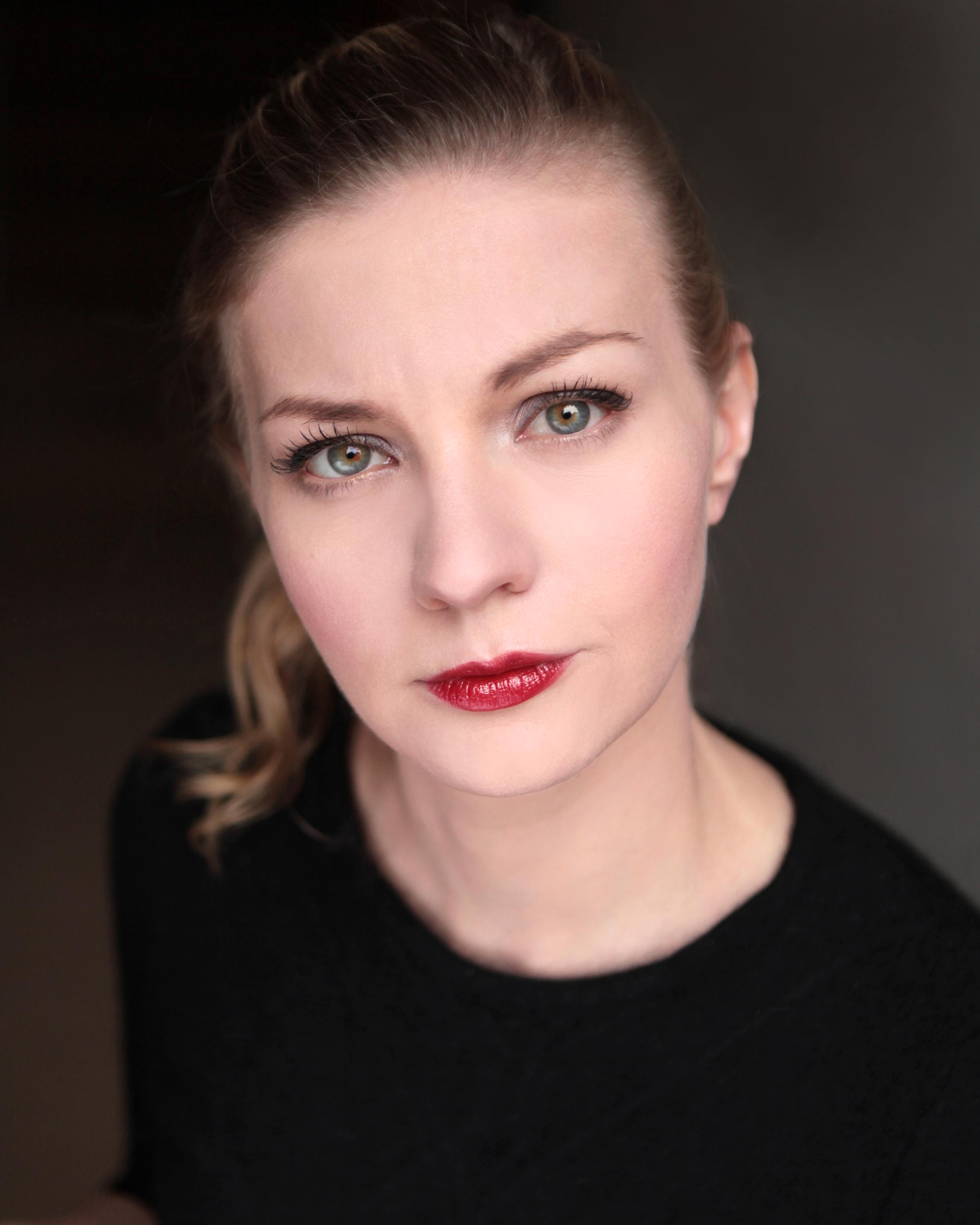 actor Kasia Koleczek large photo