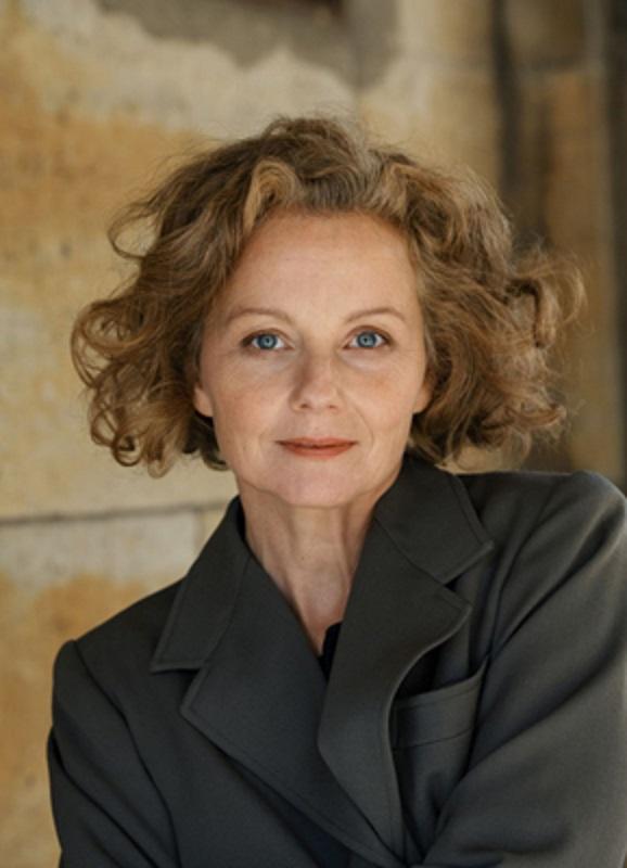 actor Carina Wiese large photo