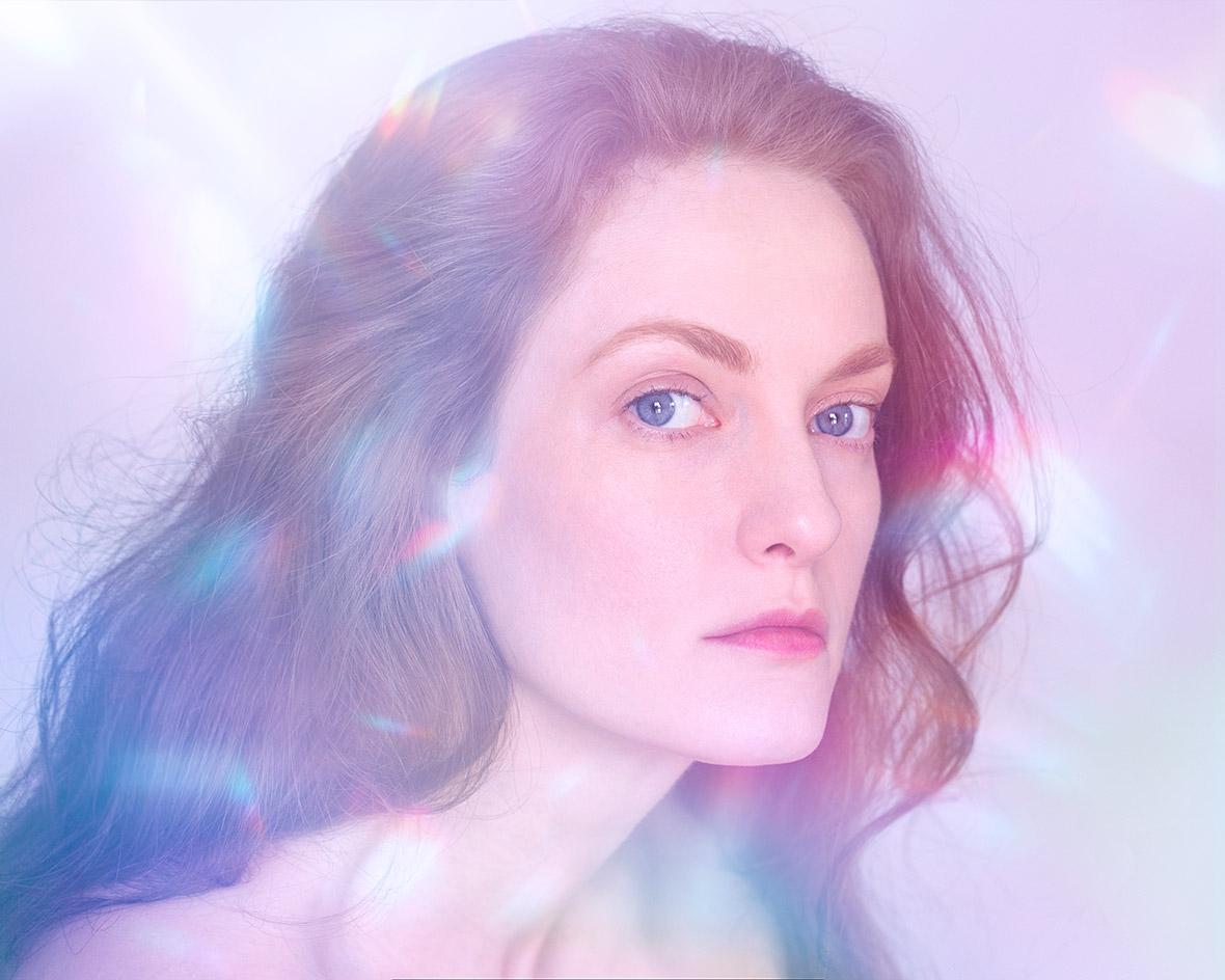 actor Maureen Price large photo