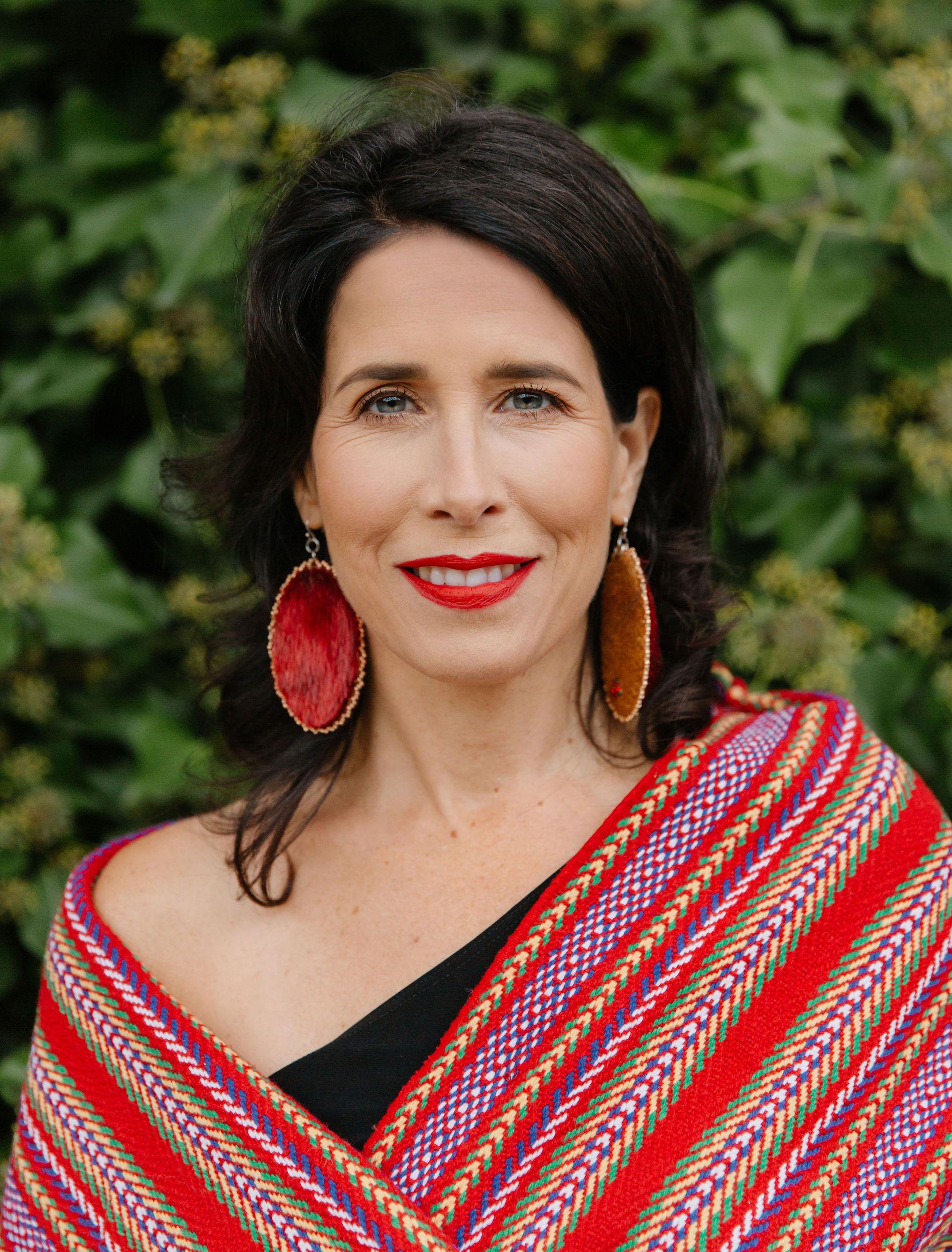 actor Andrea Menard large photo