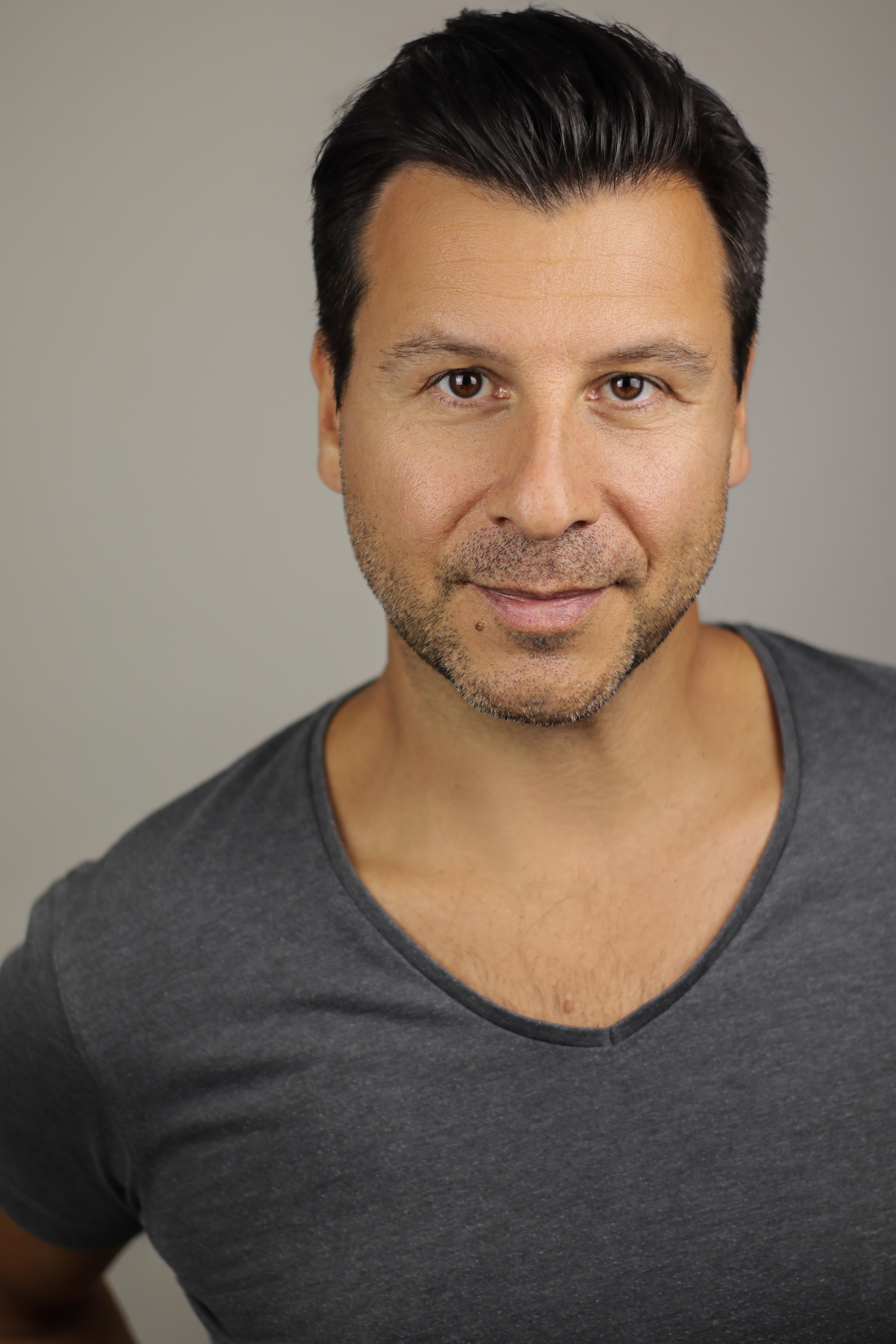 actor Renato De Fazio large photo