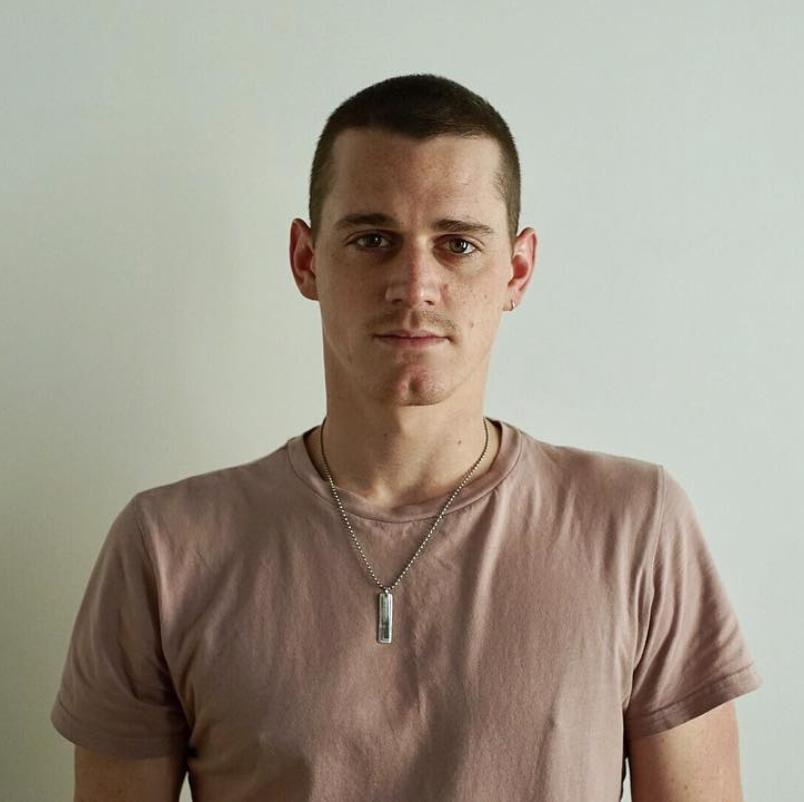 actor Drew Johnson large photo