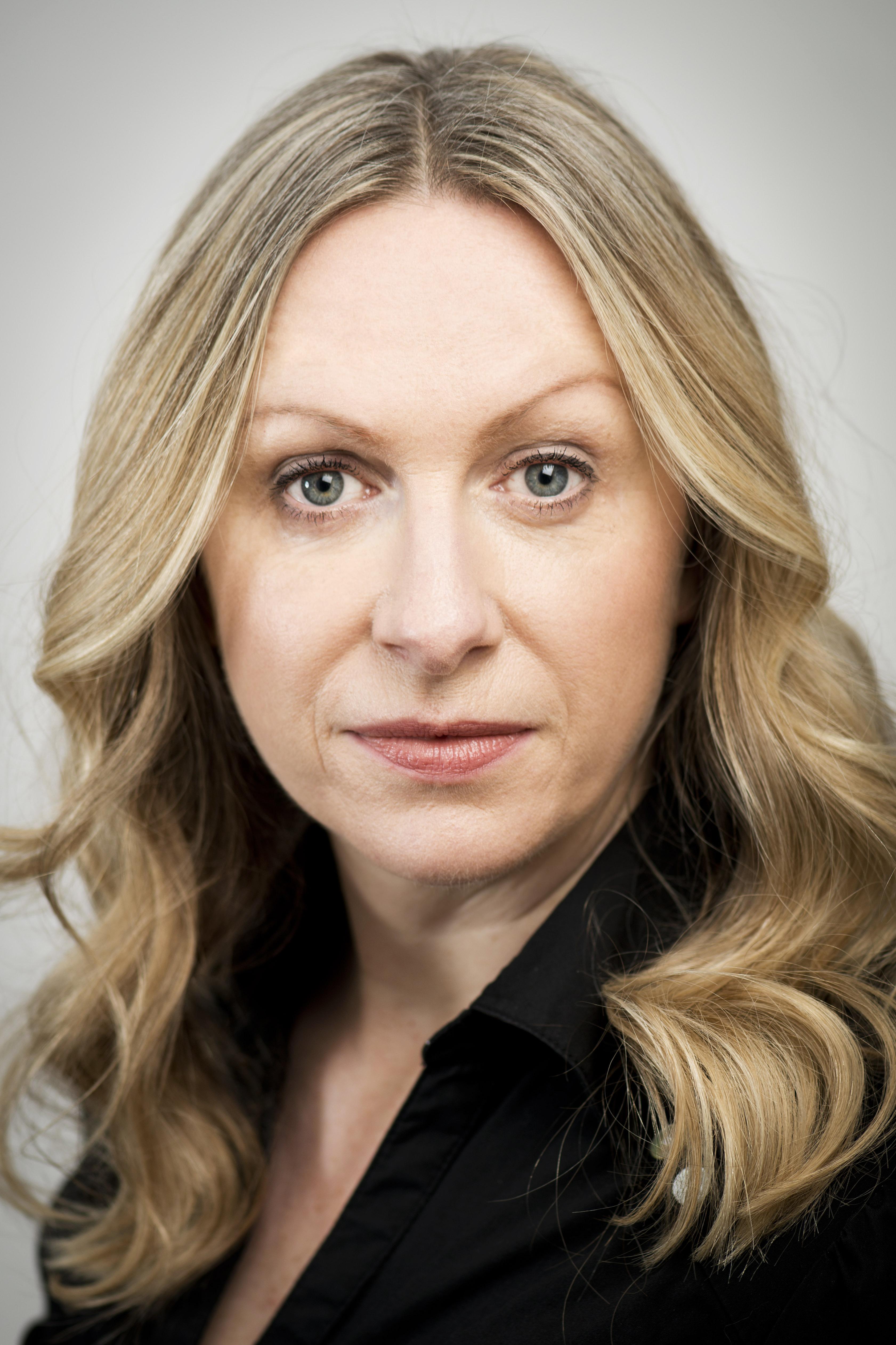 actor Gillian McCarthy large photo