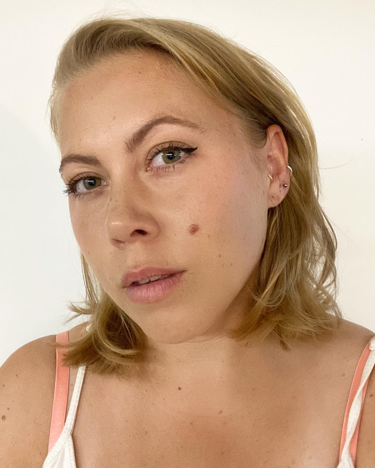 actor Charlotte Reidie large photo