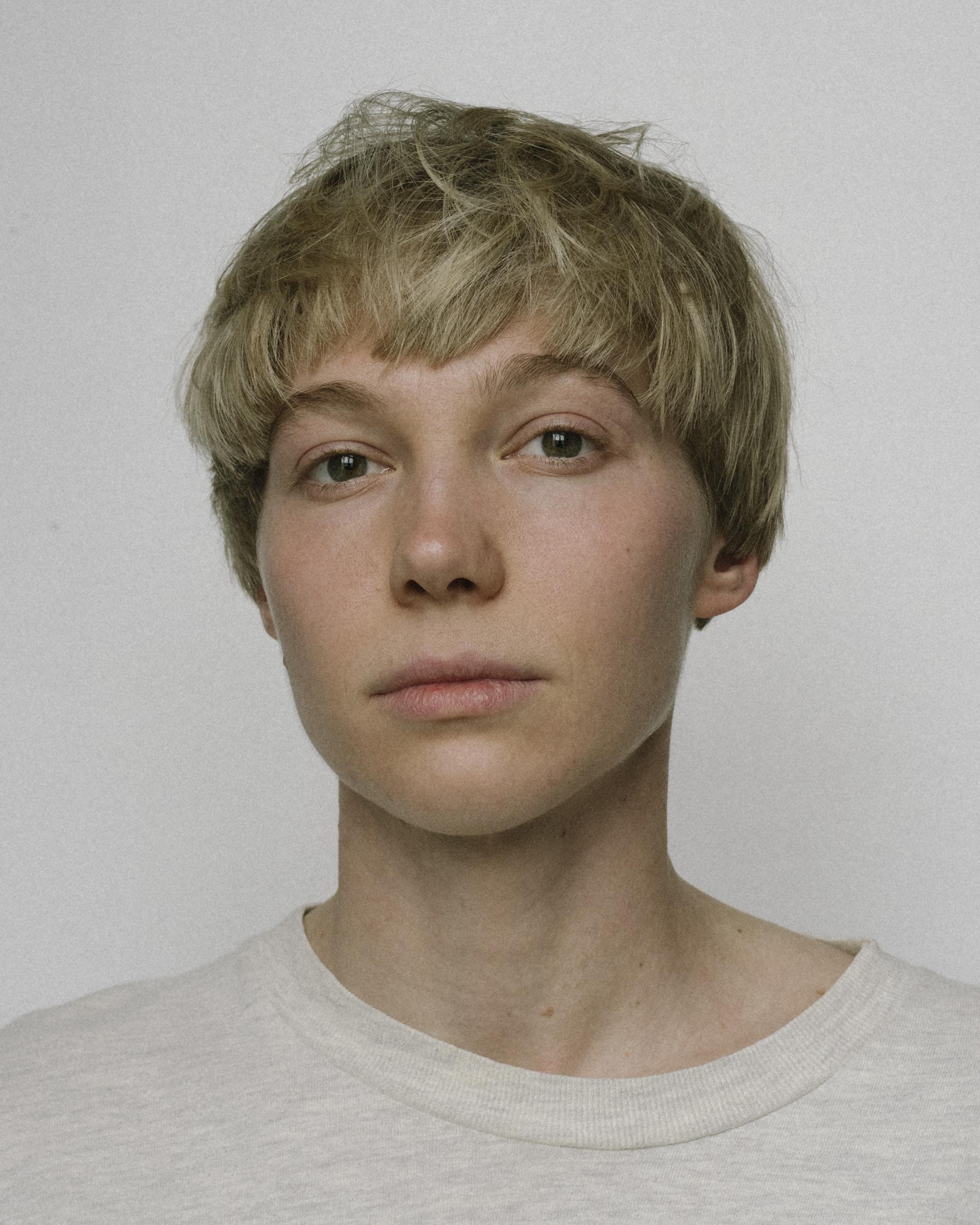 actor Marina Vasileva large photo