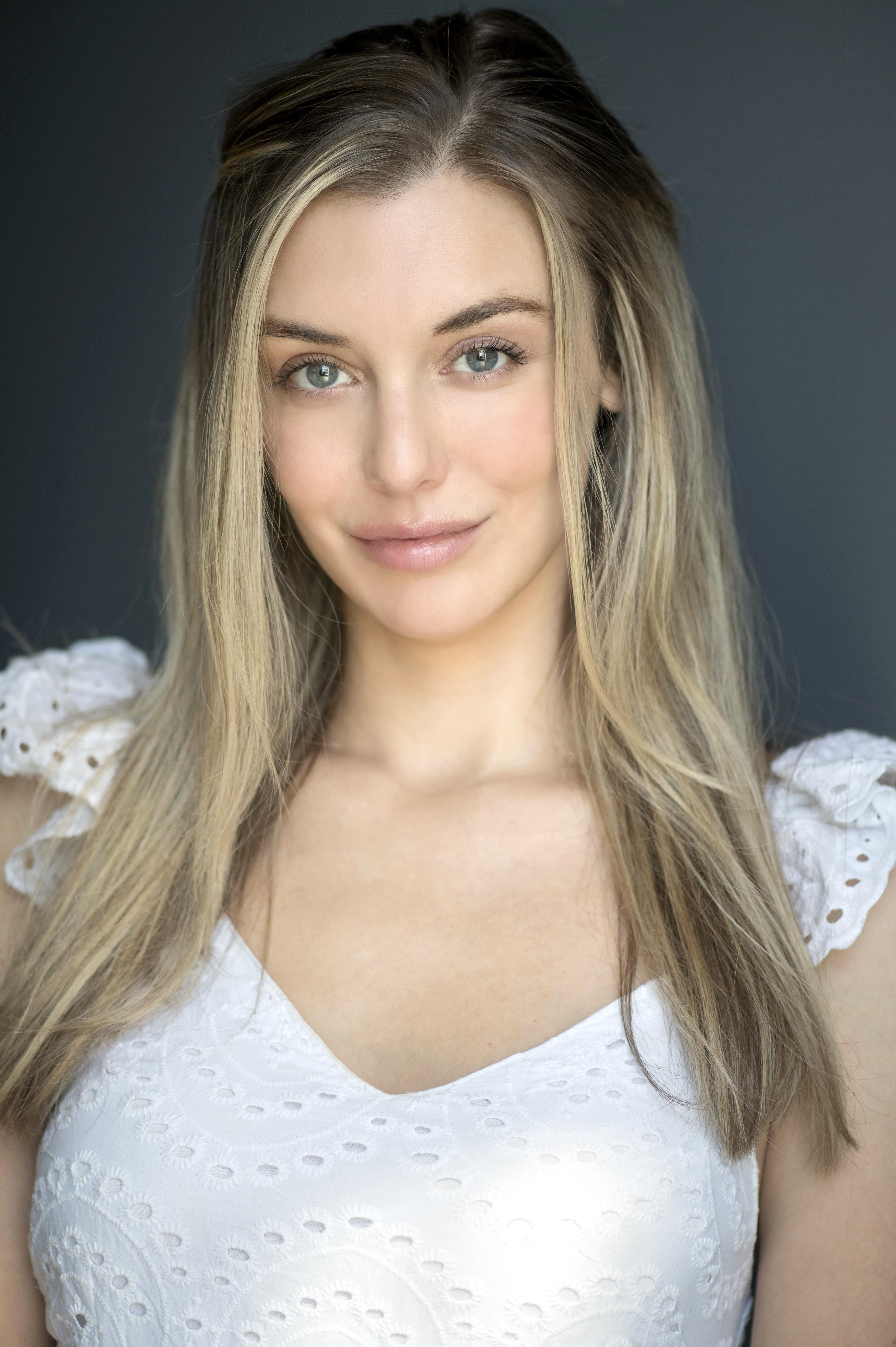 actor Lanisa Dawn large photo