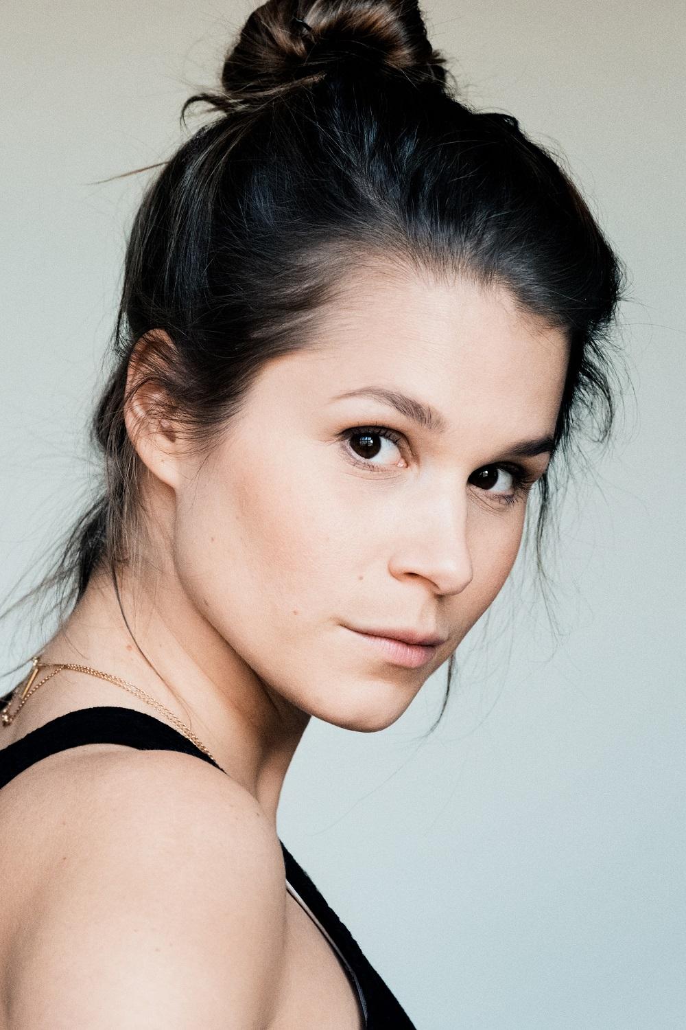 actor Cristina do Rego large photo