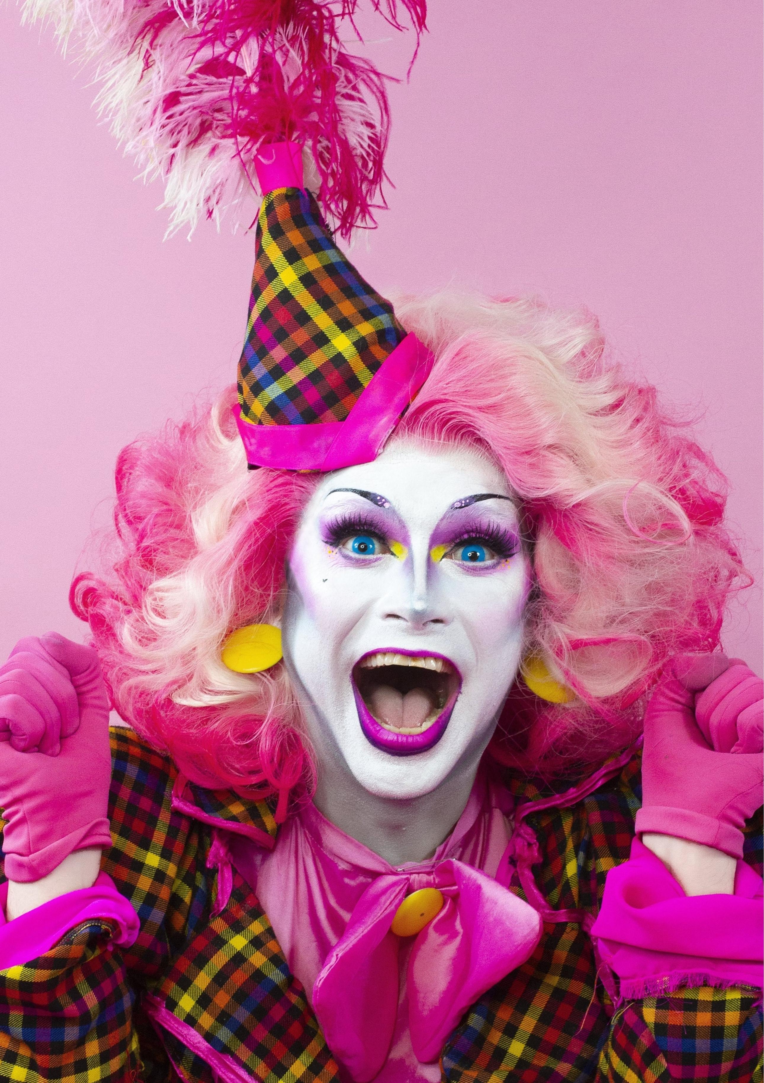 actor Daniel Wallace large photo