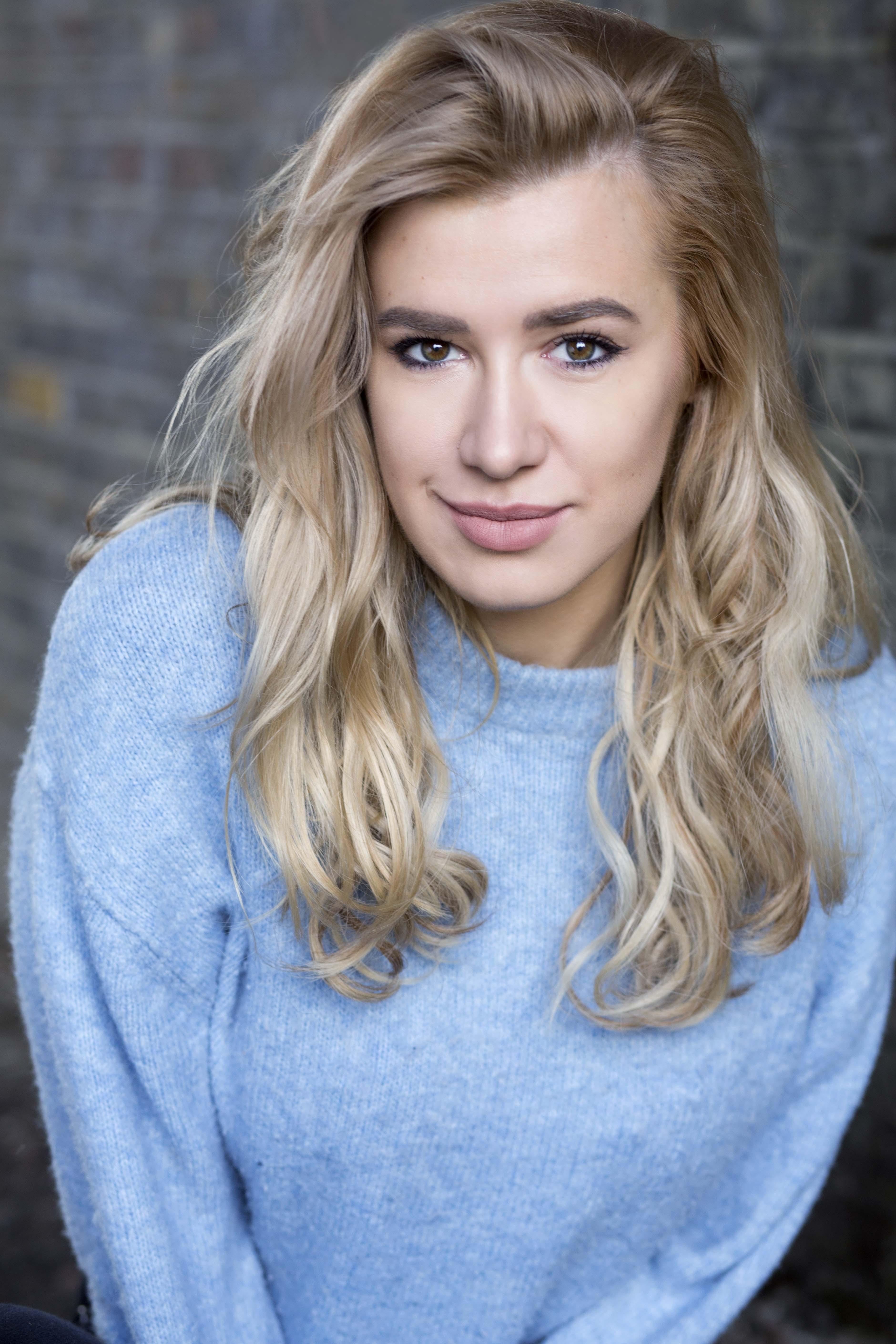 actor Jahannah James large photo