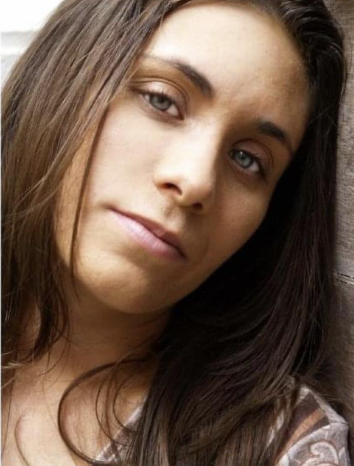 actor Jennifer Ramirez large photo