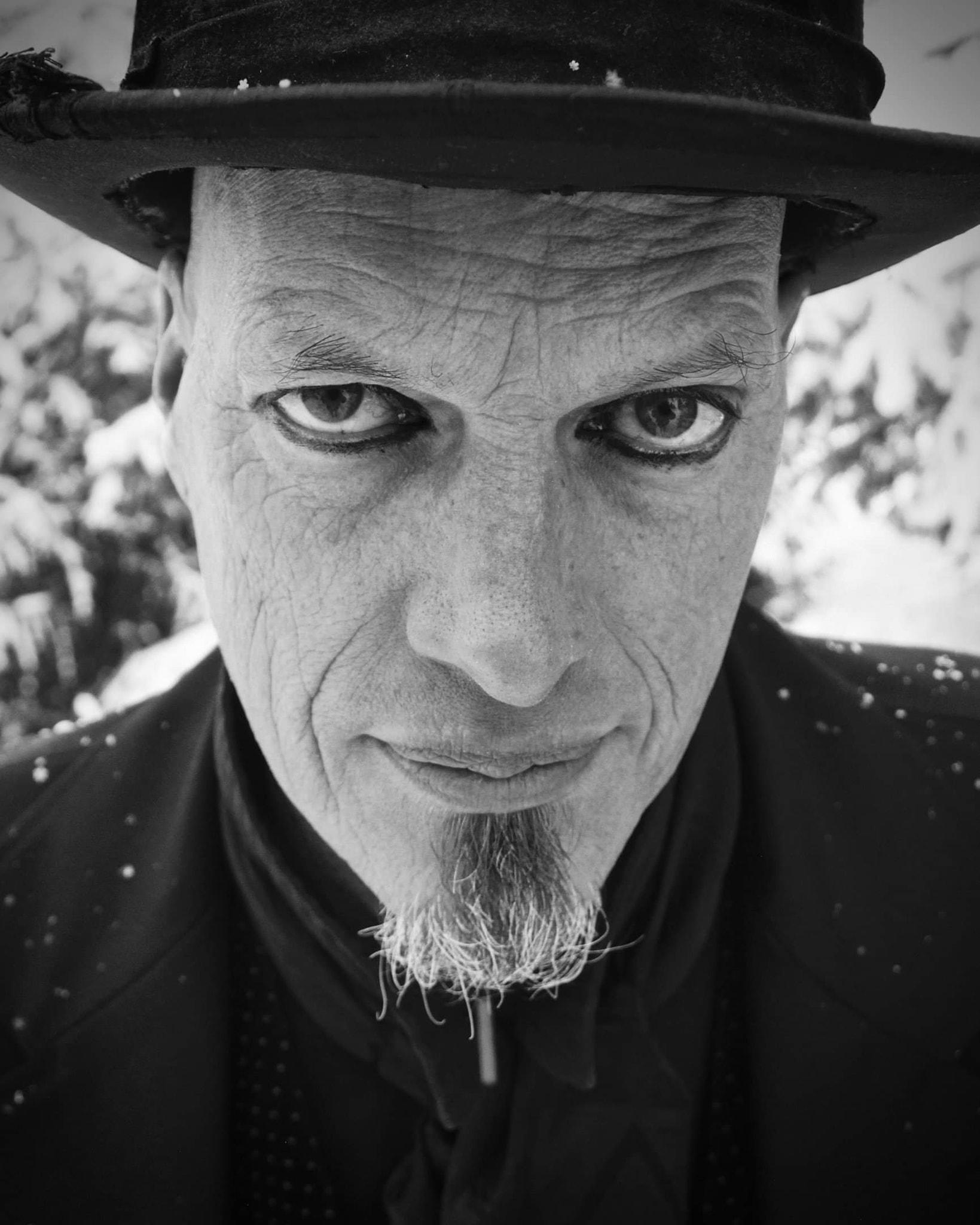 actor Dark Sevier large photo