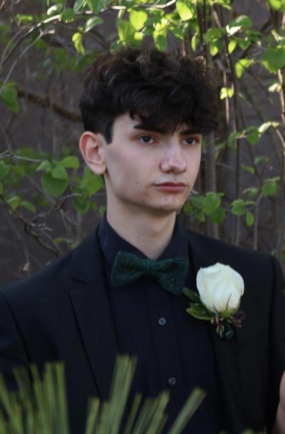 actor Bryton Snyder large photo