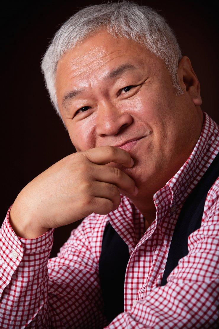 actor Ko In-beom large photo