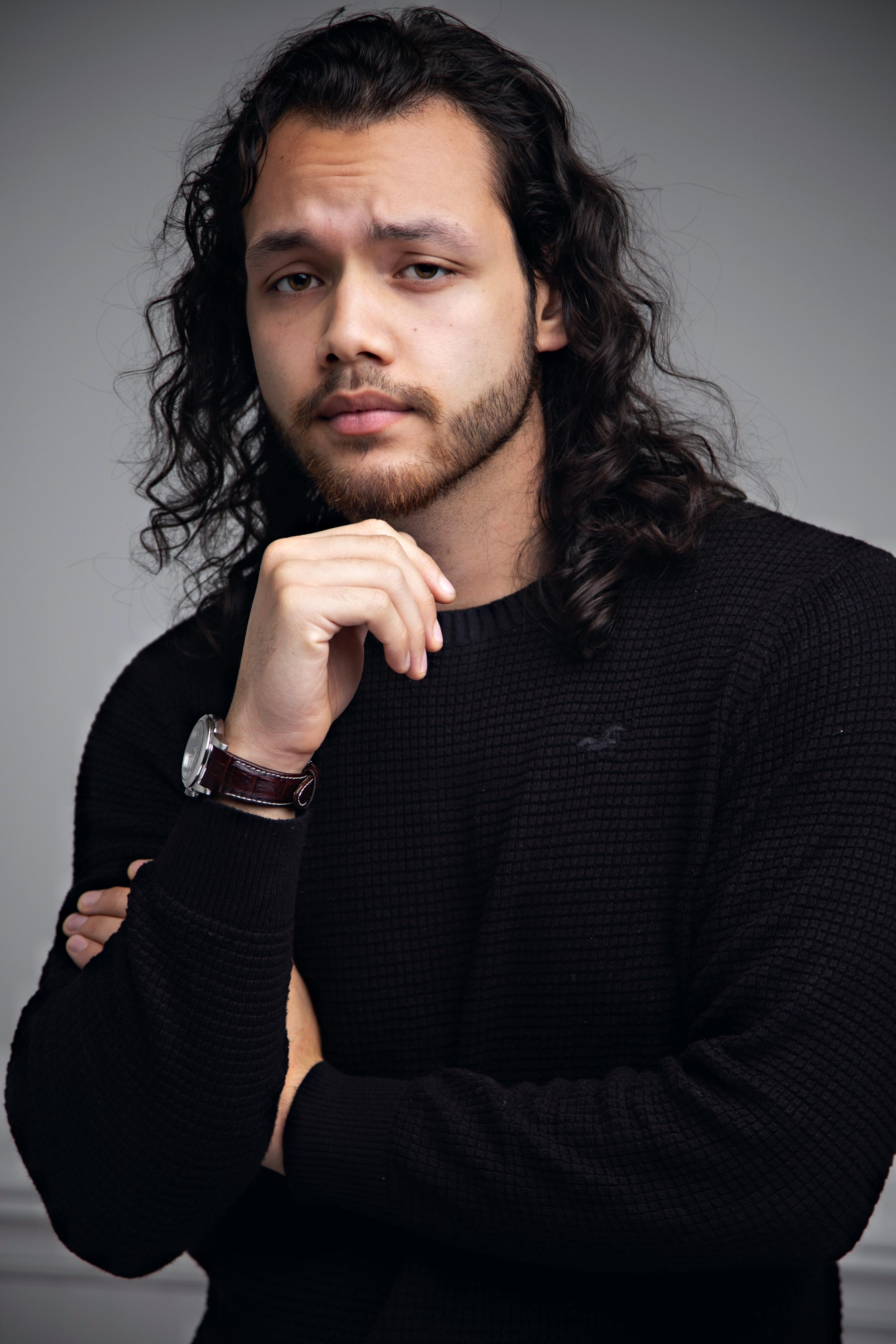 actor Kaleal Cerafici large photo