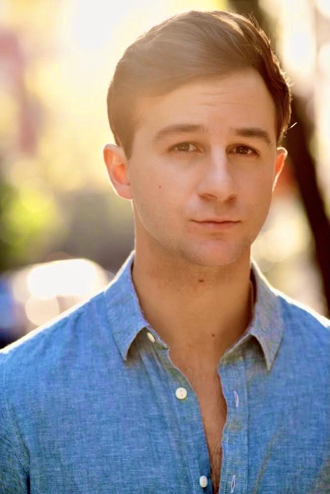 actor Alex Walton large photo