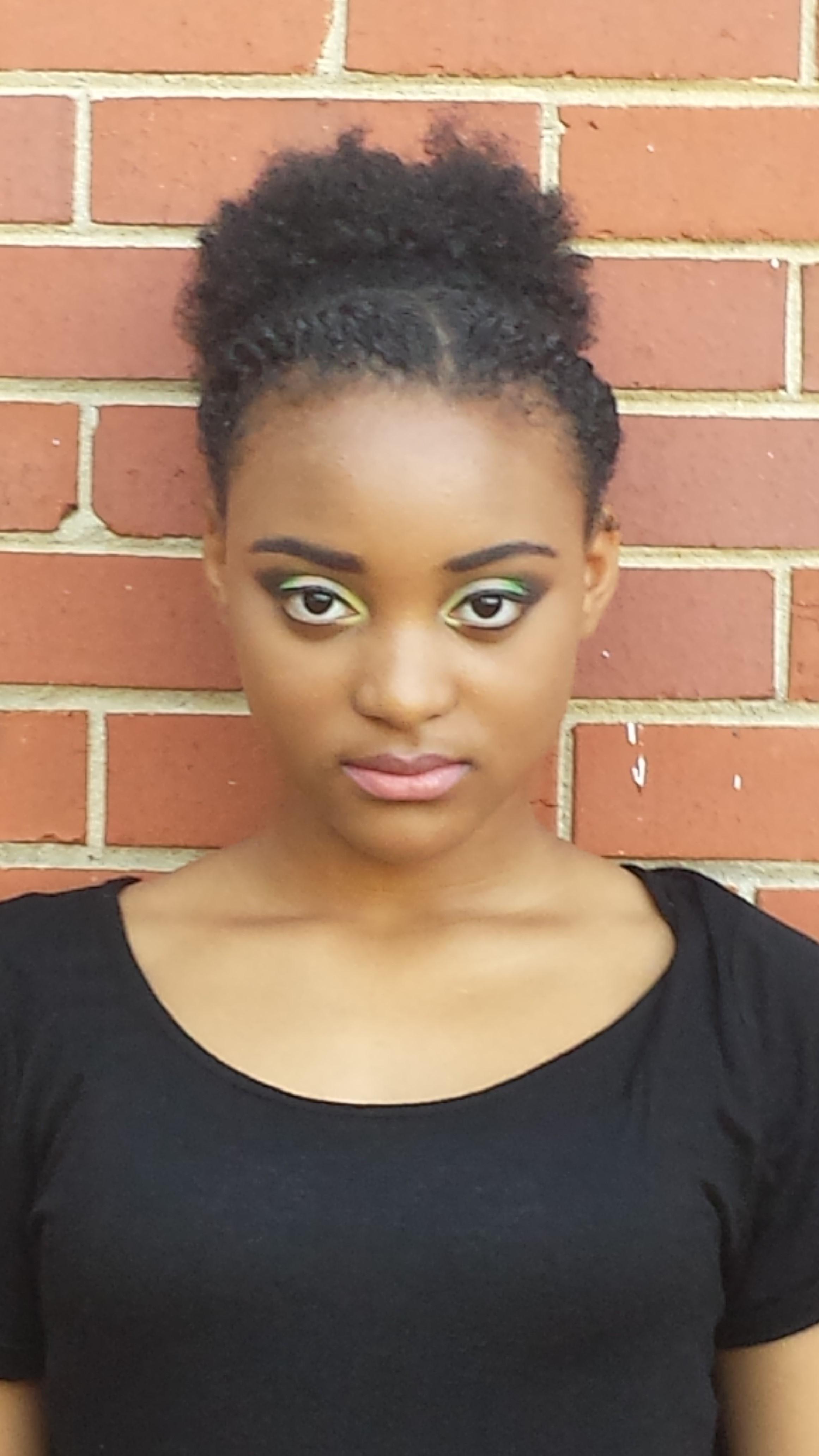 actor Jasmine Bolton large photo