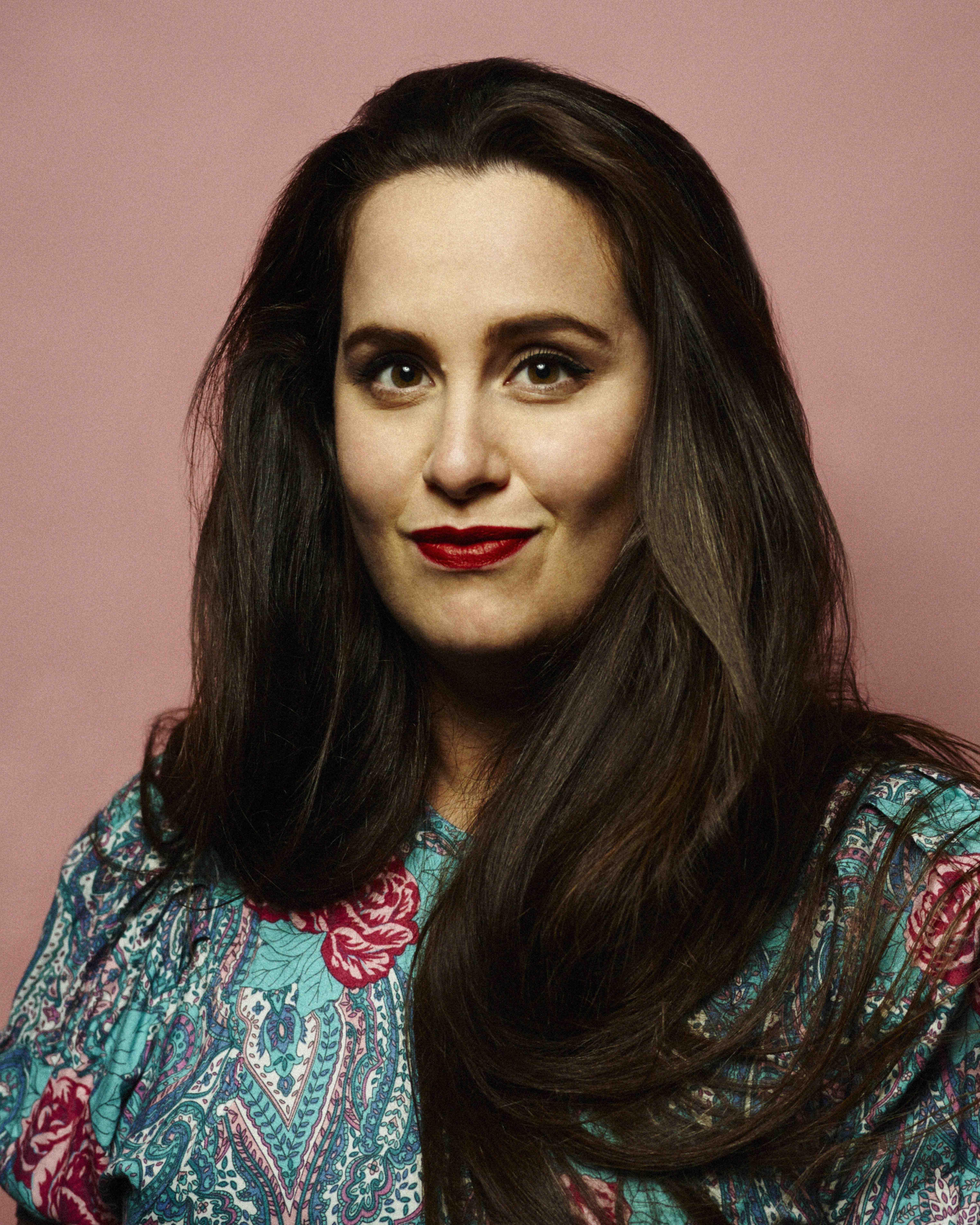 actor Rose Johnson large photo